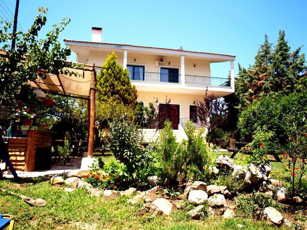 The White Rabbit Guesthouse Eco-Lodge "Cosy Apartment" ซากูเดีย ภายนอก รูปภาพ